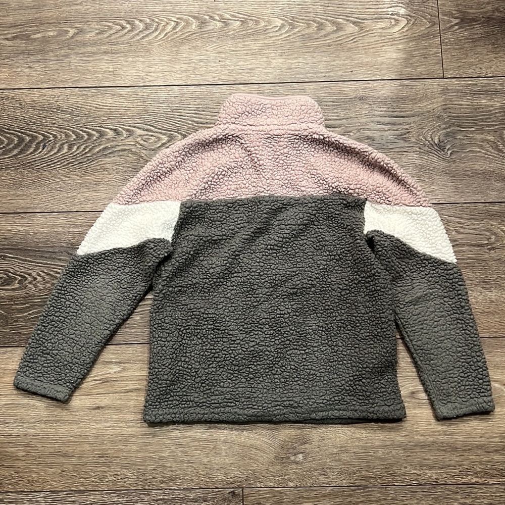 Quarter zip - Picture 2 of 3